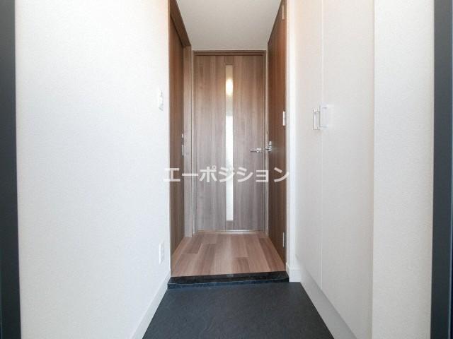 玄関　スプランディッド難波WEST