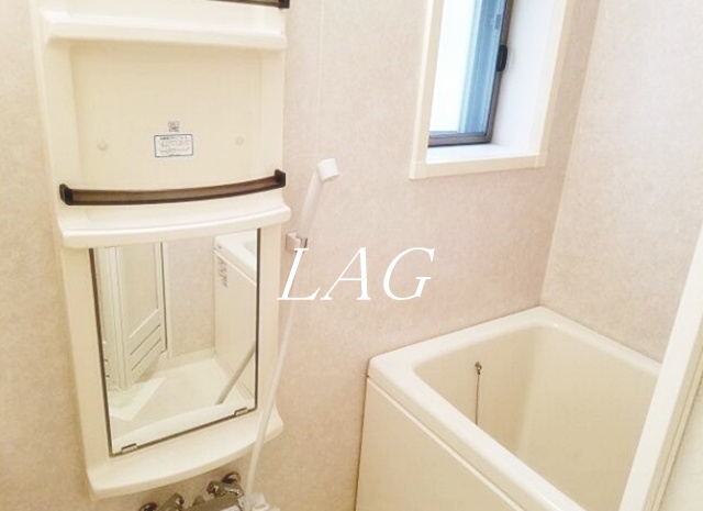 バス・シャワールーム　お風呂です。