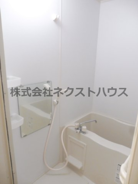 バス・シャワールーム　別部屋参考写真です