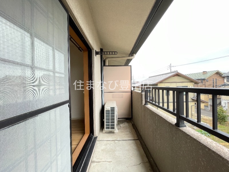 バルコニー　同型別部屋写真