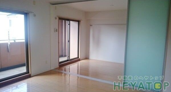 その他部屋・スペース　ＬＤＫ１５.３帖と洋室６.８帖