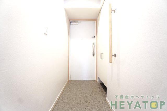 玄関　シューズボックス付き玄関