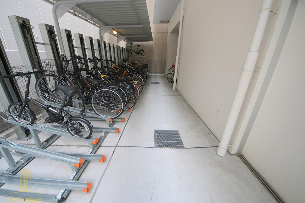 その他　Wave on Horie Tower