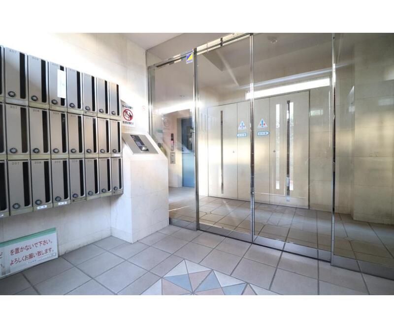 ロビー　ゆとりのあるロビーです