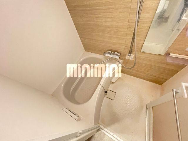 バス・シャワールーム　別号室の参考写真