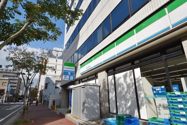 コンビニ　ファミーマート博多古門戸町（コンビニ）まで160m