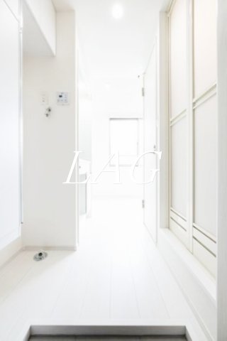 玄関　玄関です。