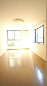 居室・リビング　※別部屋参照