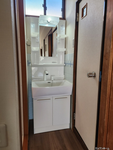 洗面設備　独立洗面化粧台