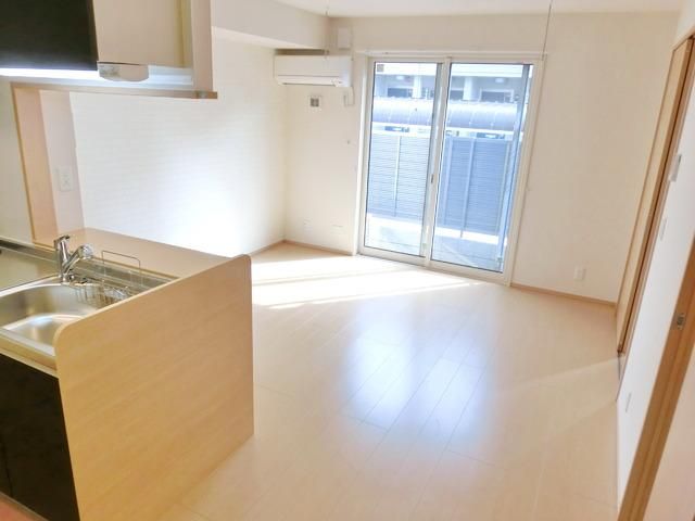 居室・リビング　別部屋参考写真