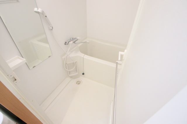バス・シャワールーム　※別室の参考写真の為、現況優先です。
