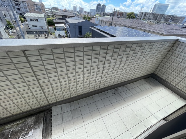 バルコニー　別部屋参考写真です