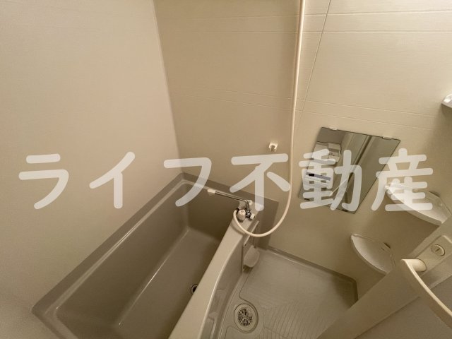 バス・シャワールーム　日々の疲れを癒すお風呂付です