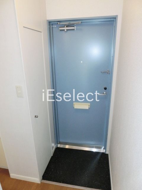 玄関　シューズBOXも付いてます。