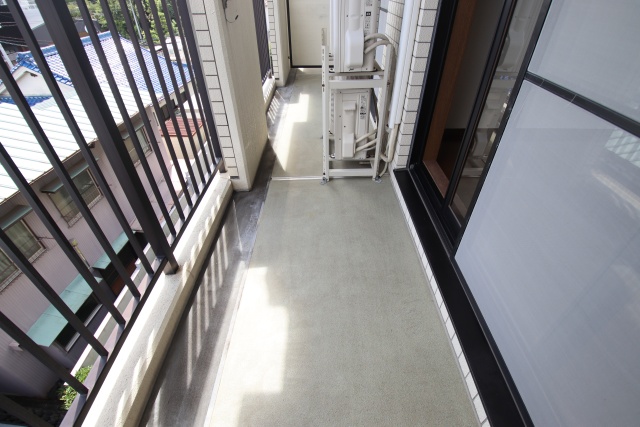 バルコニー　同建物内別室の参考写真です