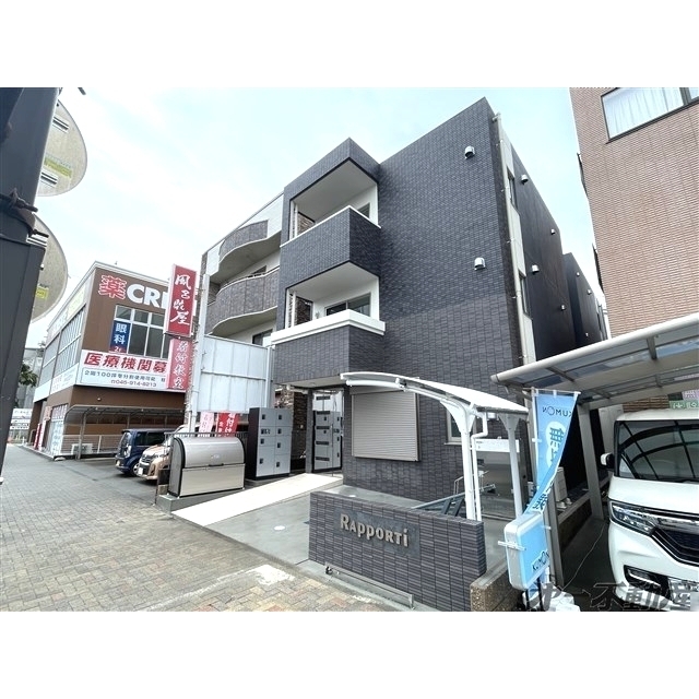 エントランス　建物外観