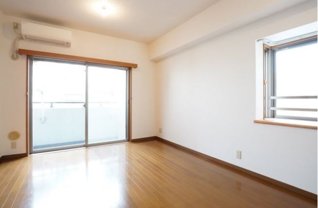 居室・リビング　（別タイプ参考写真）パロス日暮里　荒川区西日暮里2