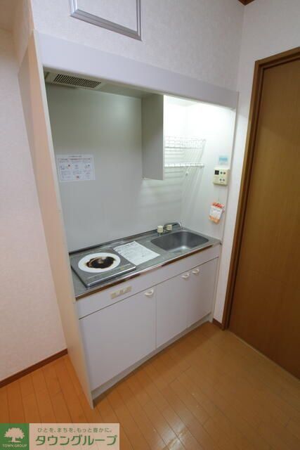 キッチン　★お部屋探しは株式会社タウンハウジング東京まで★