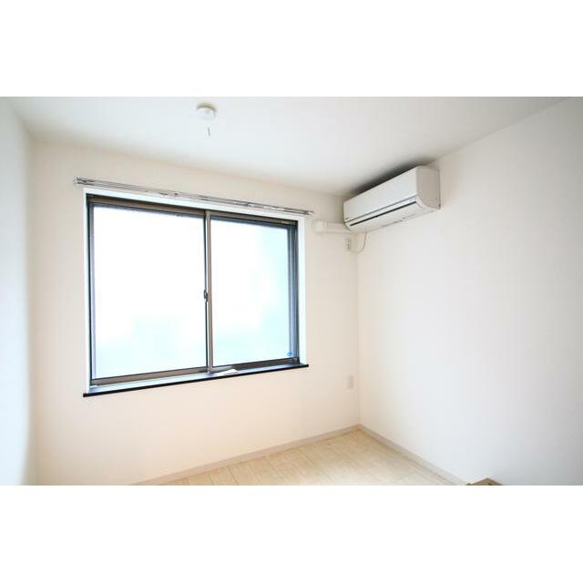 居室・リビング　居室