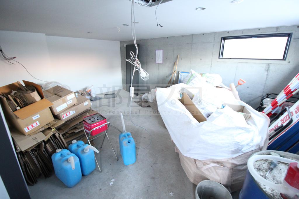 その他共有部分　屋内駐輪場あります