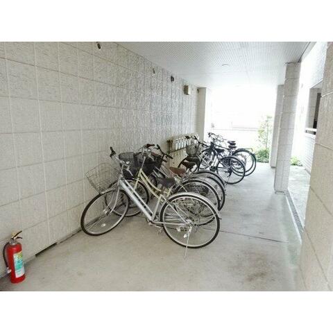 その他共有部分　駐輪スペース有り♪