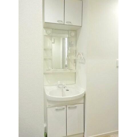 洗面設備　人気の独立洗面台♪