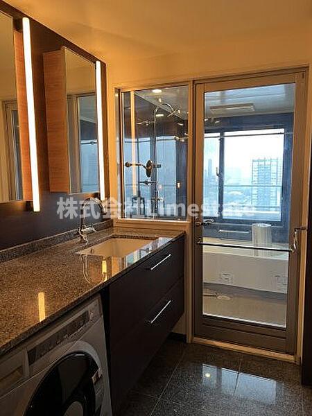 洗面設備　別部屋参考写真