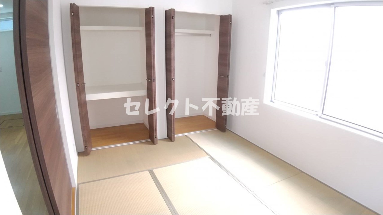 居室・リビング　インフィールド駅前通り