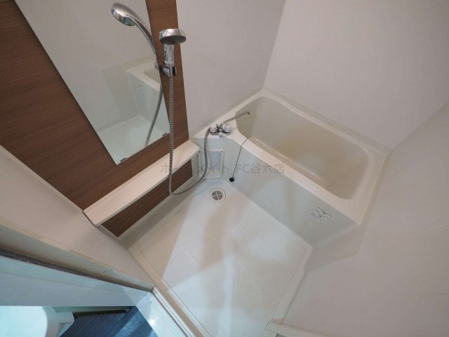 バス・シャワールーム　エスリード大阪天満宮