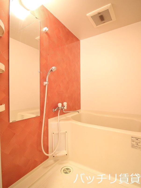 バス・シャワールーム　画像は別号室イメージの為、現況を優先いたします。