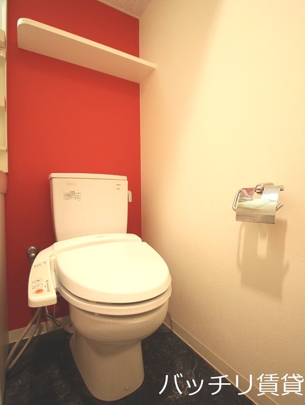 トイレ　画像は別号室イメージの為、現況を優先いたします。