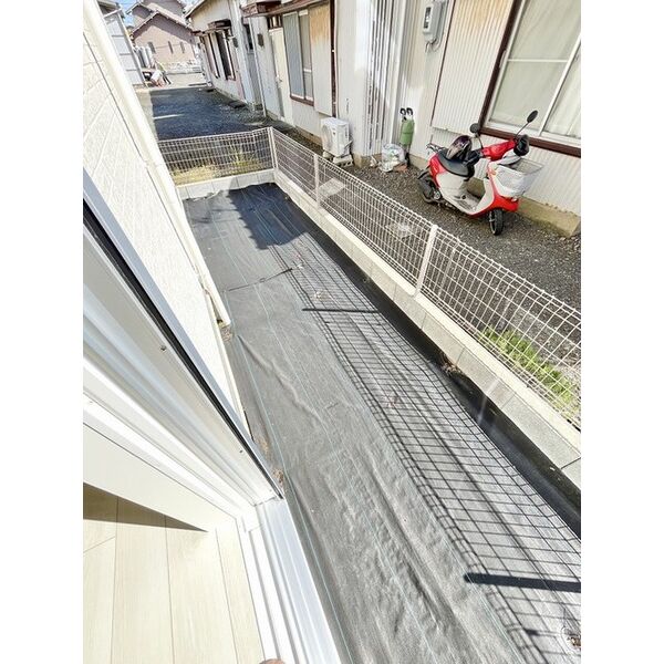 庭　たまにはお庭で休日を過ごしてみるのもよいかもしれません