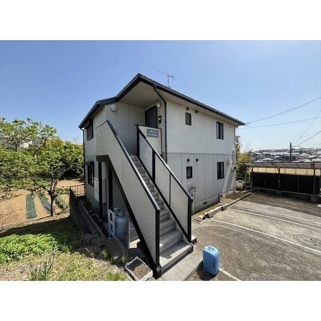 建物外観　積水ハウス施工！１フロア１世帯