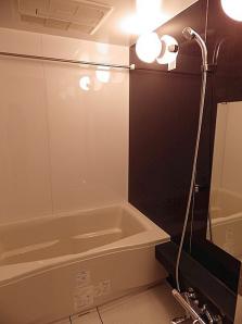 バス・シャワールーム　別部屋参考写真