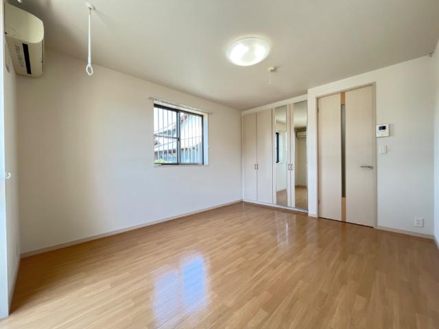 居室・リビング　洋室