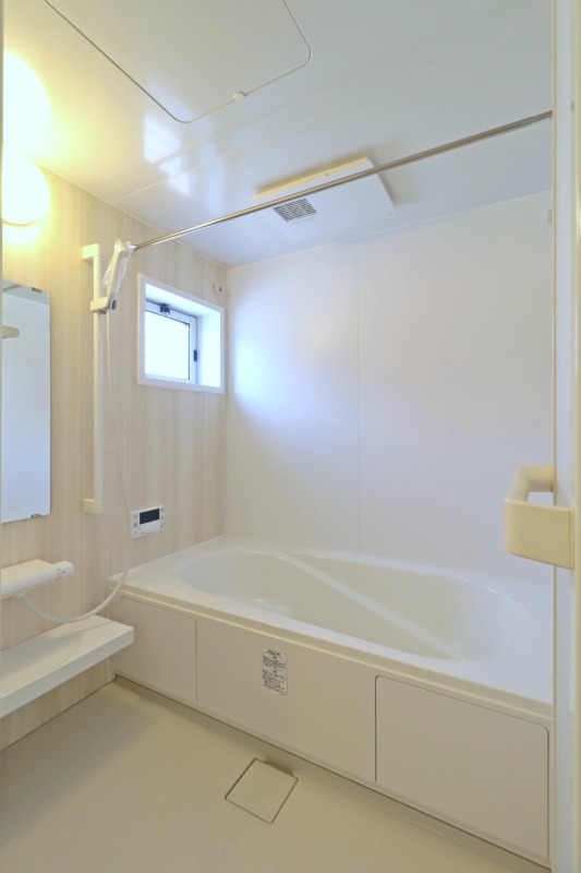 バス・シャワールーム　図面と現状に相違がある場合には現状を優先