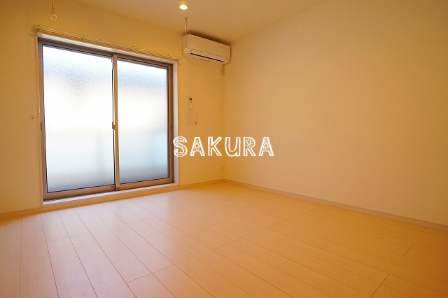 居室・リビング　使いやすい形の為、レイアウトを楽しめます♪