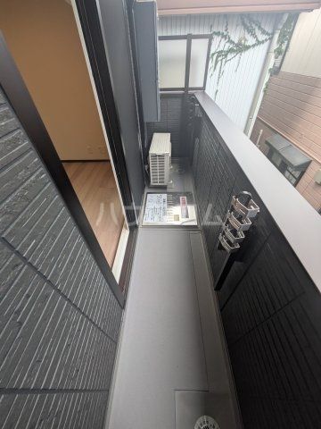 ＪＲ東海道本線 静岡駅 バス乗車時間：11分 最寄りバス停で下車 徒歩3分 3階建 築1年の内装写真