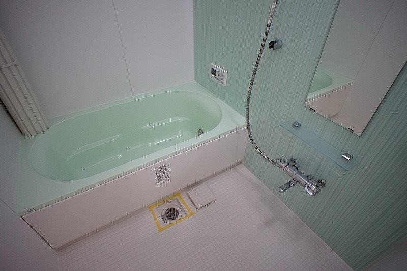 バス・シャワールーム　別号室イメージ