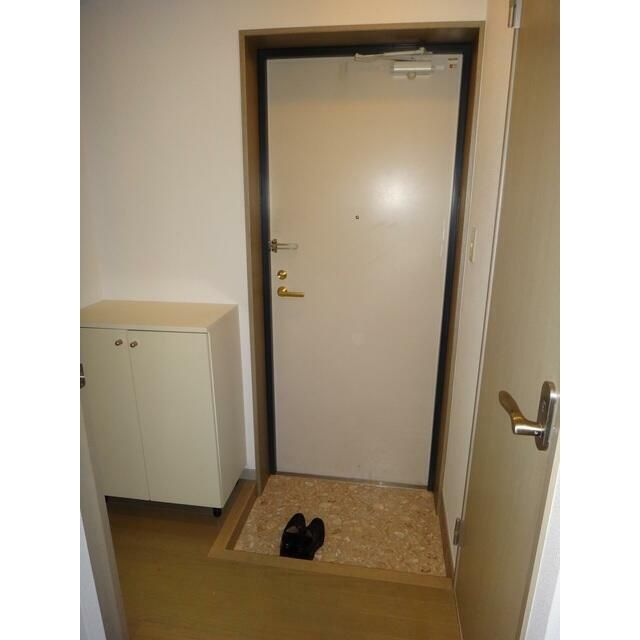 玄関　（別タイプ参考写真）MYハイツ本郷　文京区本郷4