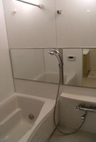 バス・シャワールーム　☆ゆっくりくつろげるお風呂☆