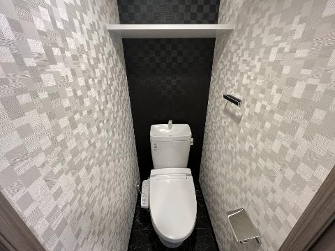 トイレ　トイレ