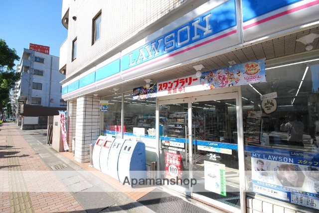 コンビニ　ローソン鹿児島加治屋町店（コンビニ）まで106m