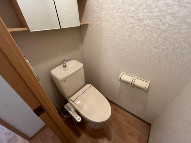 トイレ　シャワー付トイレ