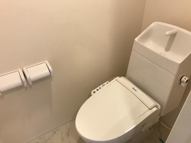 トイレ　イメージ