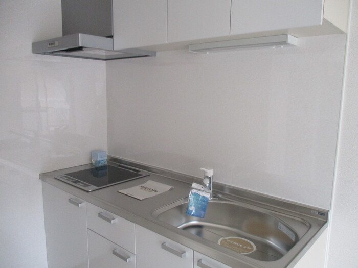 キッチン　※同物件別部屋の写真です。
