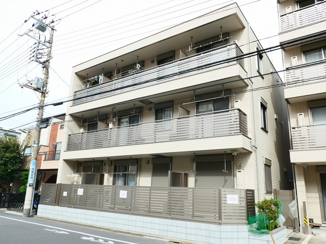 建物外観　2021年4月築