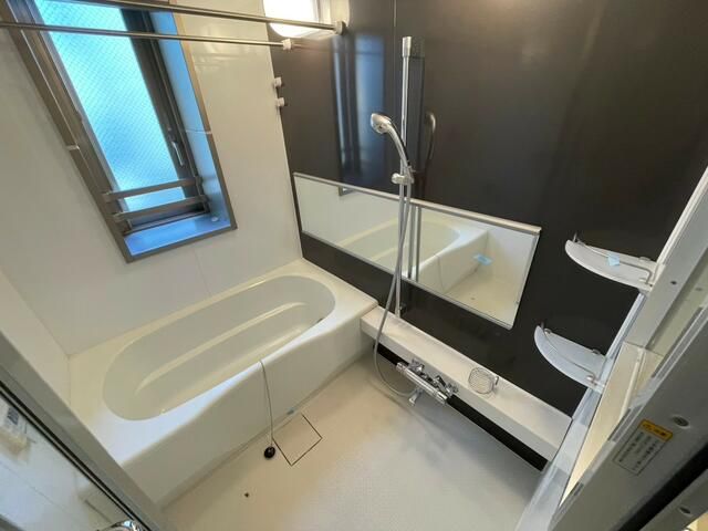 バス・シャワールーム　※別部屋参考写真