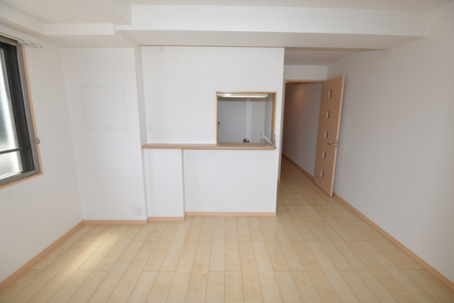 居室・リビング　写真は同マンションの別のお部屋のものです