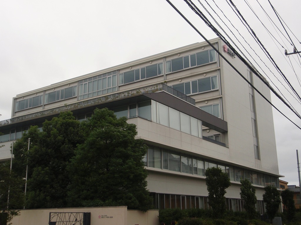 中学校　淑徳SC中等部・高等部（中学校）まで319m